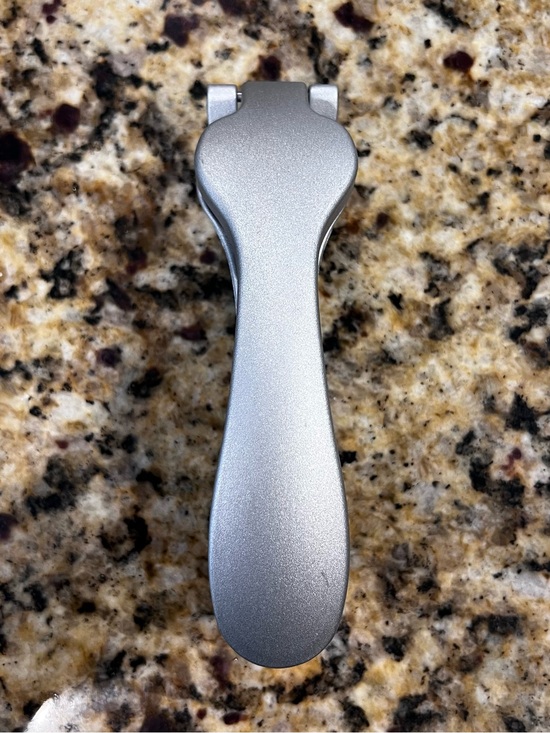 The Pampered Chef Other - The Pampered Chef Garlic Press